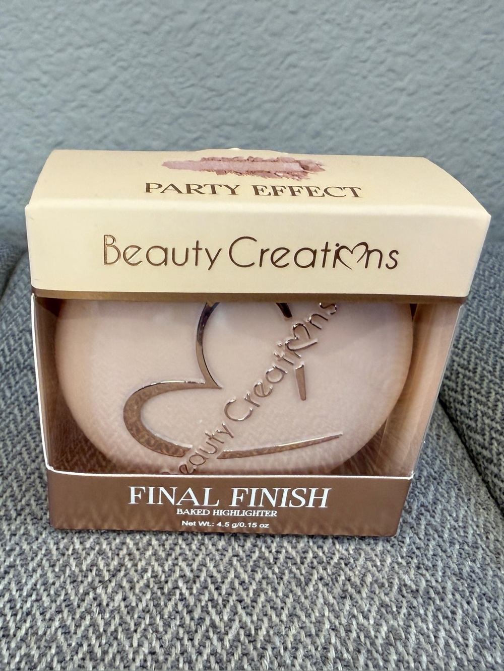 Beauty Creations Final Finish Baked Highlighter — Party Effect - Picture 12 of 12
